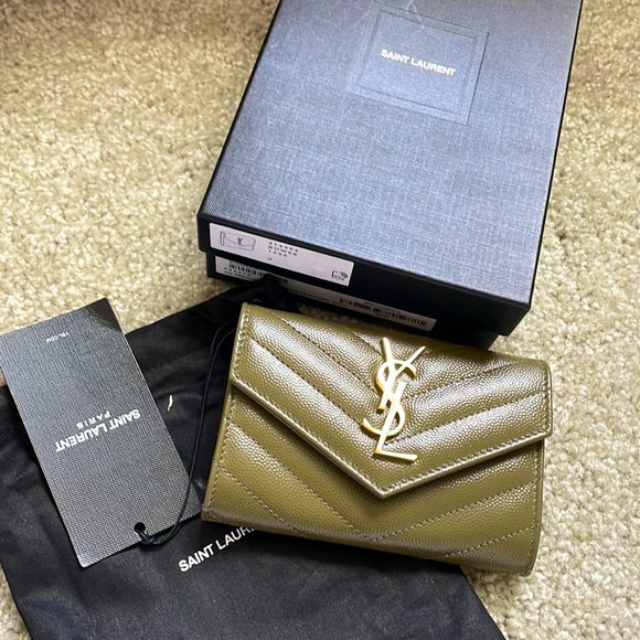Saint Laurent Handbags - Saint Laurent Monogram Grain De Poudre Flap Wallet